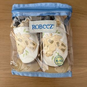 Robeez Baby shoes. NWT 6-12 months
